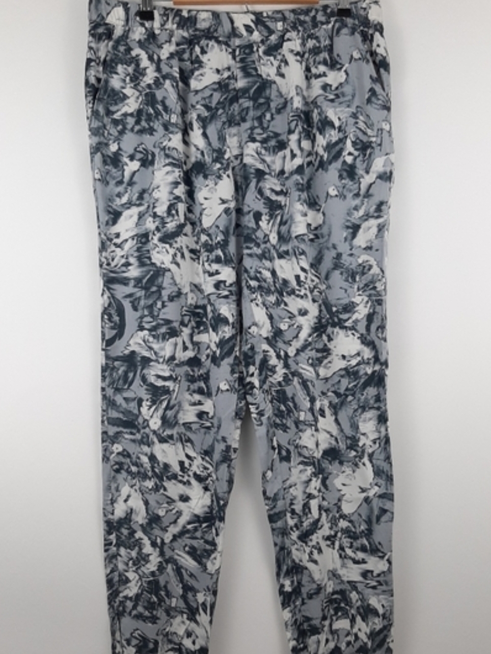 Fabletics Emily Jogger Pants Gray White Abstract Marble Brushstroke Lounge XL